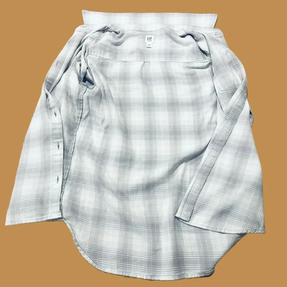 GAP Kids Grey Plaid Flannel Size XXL 14/16